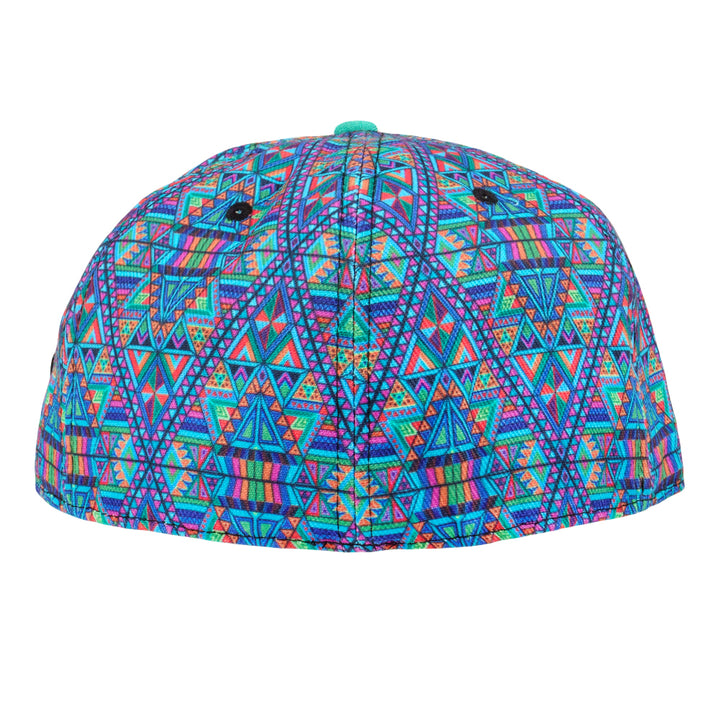 Gorra negra ajustada DMT Triangles de Chris Dyer