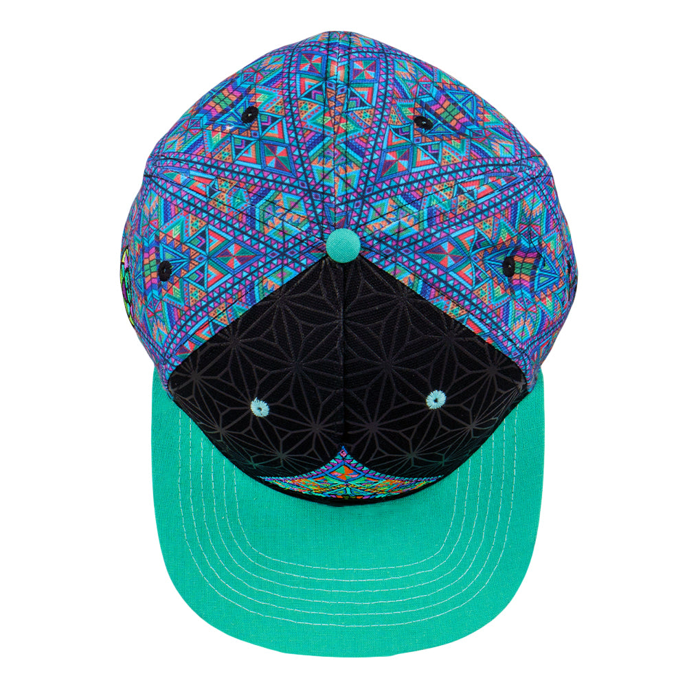 Gorra negra ajustada DMT Triangles de Chris Dyer