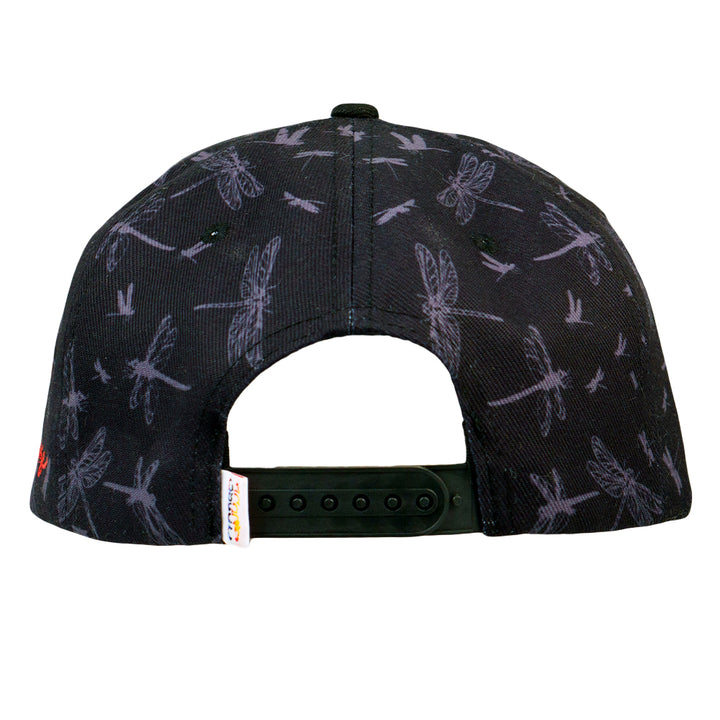 Gorra negra con libélula de ganso y cierre tipo snapback 