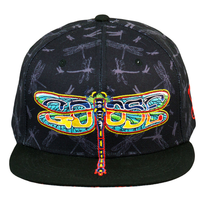 Gorra negra con libélula de ganso y cierre tipo snapback 