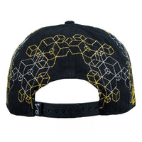 Gorra negra tipo snapback de Atmosphere Entertainment