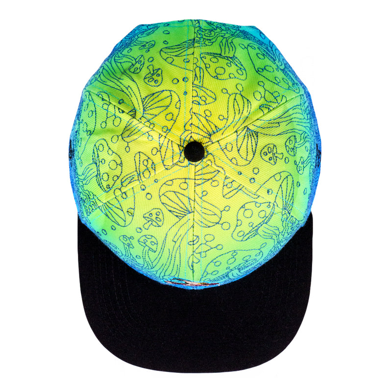 Gorra azul con visera ajustable de Kuhmali Designs