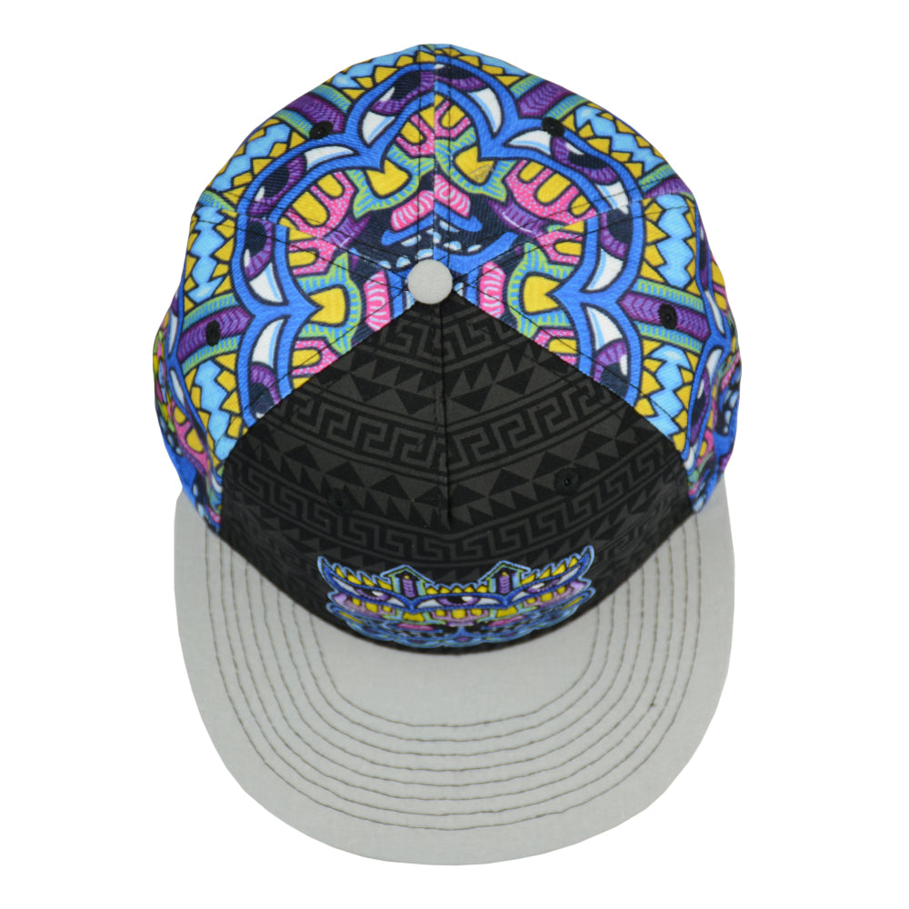 Gorro ajustado con estampado azul Harmoneyes de Chris Dyer